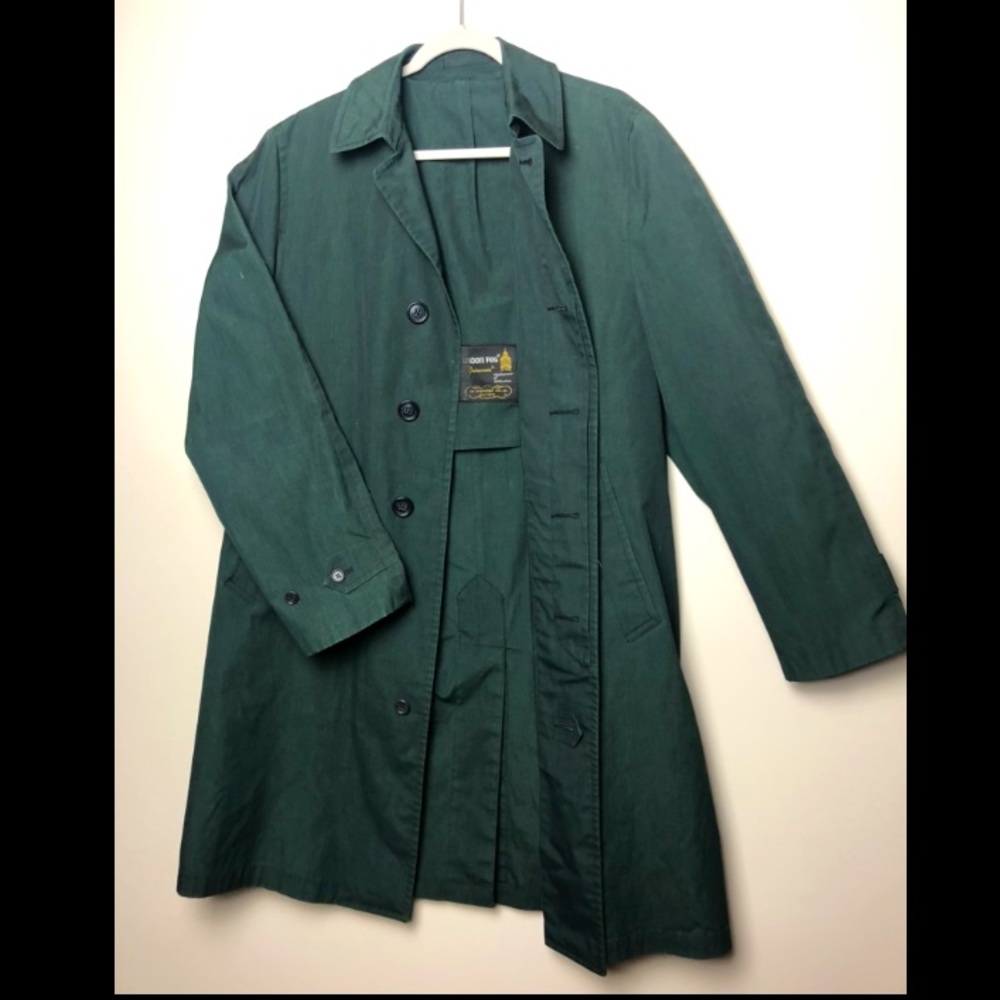 London Fog trench coat (size 38 regular) green